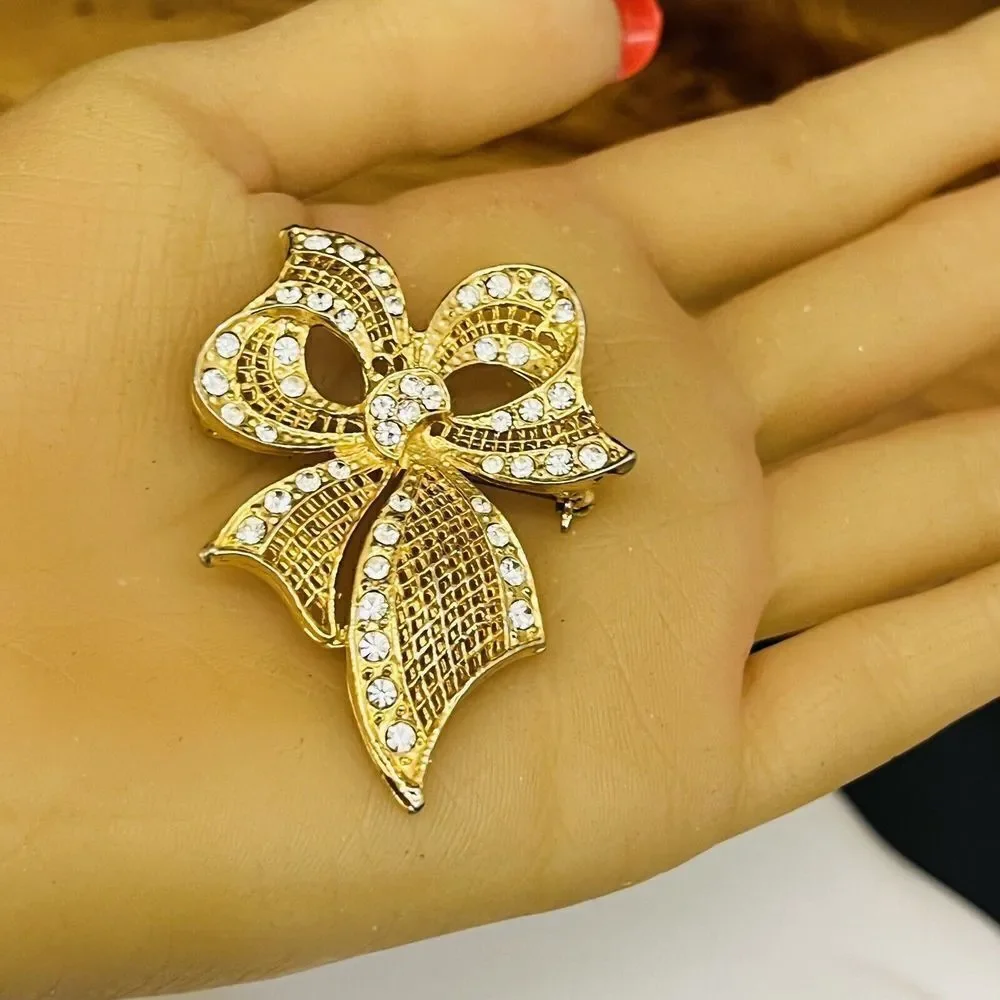 Vintage rhinestone crystal